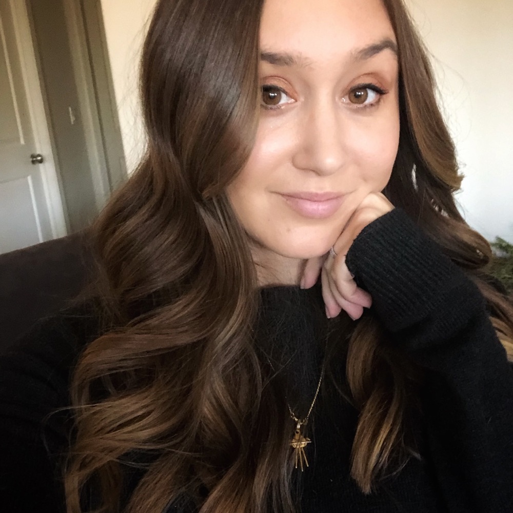 Meet your Posher, Ashley